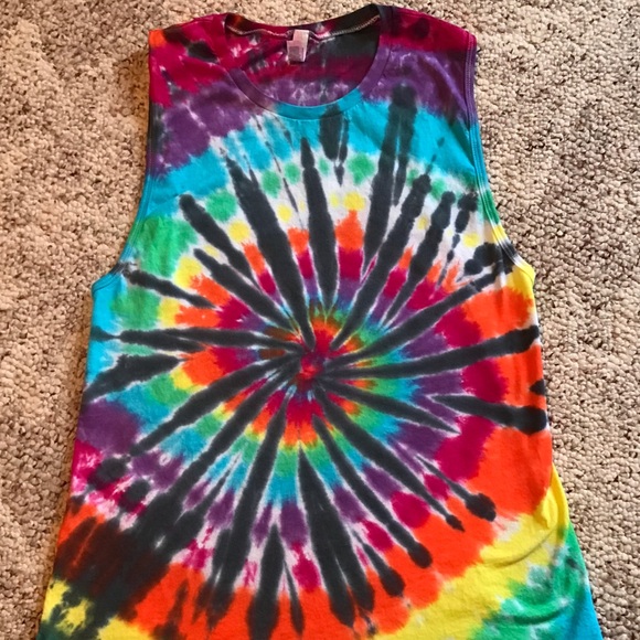 tie dye bella canvas
